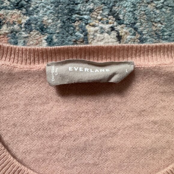 Everlane 100% Cashmere Classic Crew Sweater- Light Pink- Size L - Picture 3 of 5